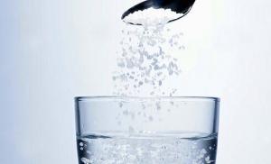 Соль и мед для полоскания