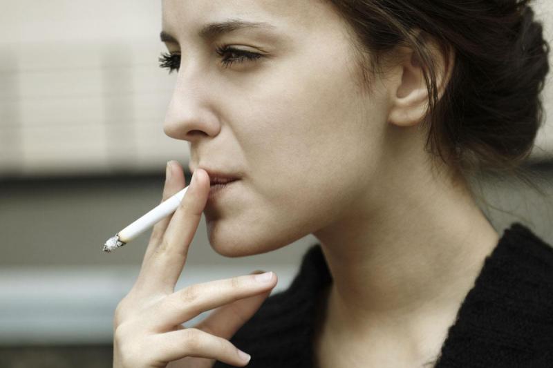 smoking-woman.jpg